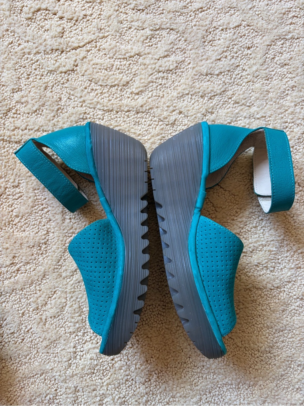 Fly London Yake Perforated Open-Toe Ankle-Strap Sandals, Size 37 - Picture 5 of 9